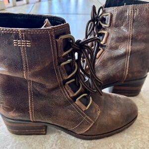 Sorel Lace Up Leather Boots Rustic Brown